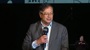 Presidente electo Gustavo Petro, intervienen en el evento