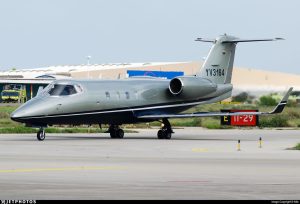 Incertidumbre por aterrizaje de avión venezolano en Catam.  Foto Red+Noticias. 