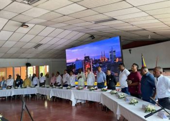 Shottas y Espartanos acuerdan con el Gobierno no reclutar niños en Buenaventura