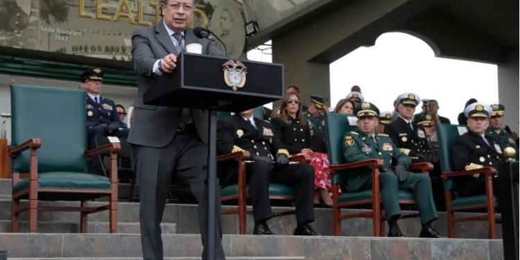 Gustavo Petro recurre a la Consulta Popular para impulsar reformas en Colombia