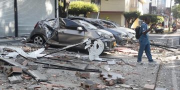 Terremoto de magnitud 7,4 sacude Colombia y deja edificaciones colapsadas en Chocó