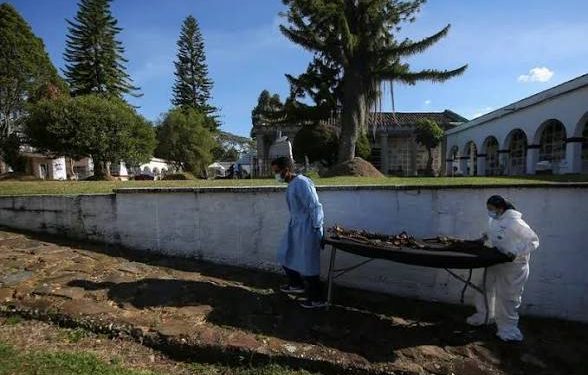 Colombia enfrenta retrasos para identificar a víctimas desaparecidas del conflicto