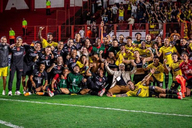 Barcelona SC clasifica a la fase 3 de la Copa Libertadores tras vencer a Argentinos Juniors en penales. Se medirá ante Botafogo de Brasil.