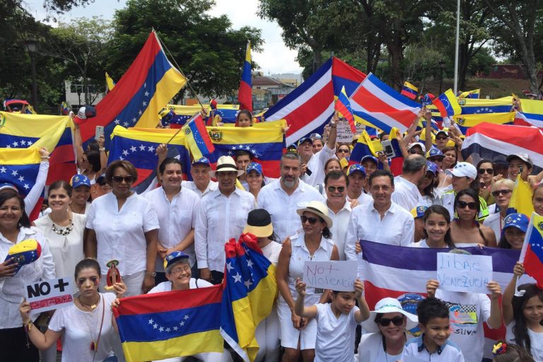 Costa Rica otorga protección especial a migrantes Venezolanos
