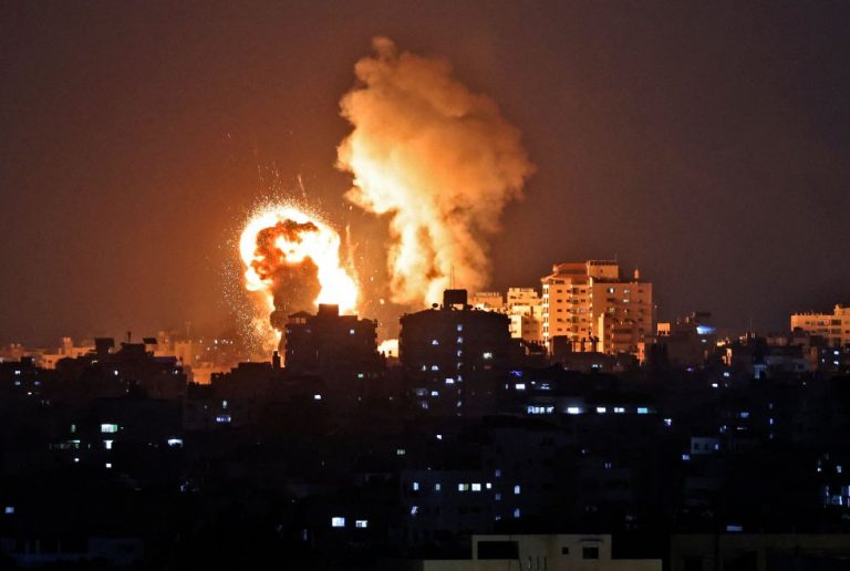 Conflicto israelí-palestino: bombardeo de Israel en Gaza deja al menos 24 muertos, entre ellos varios niños