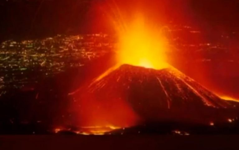 La erupción del  volcán Nyiragongo deja al menos cinco muertos en el Congo
