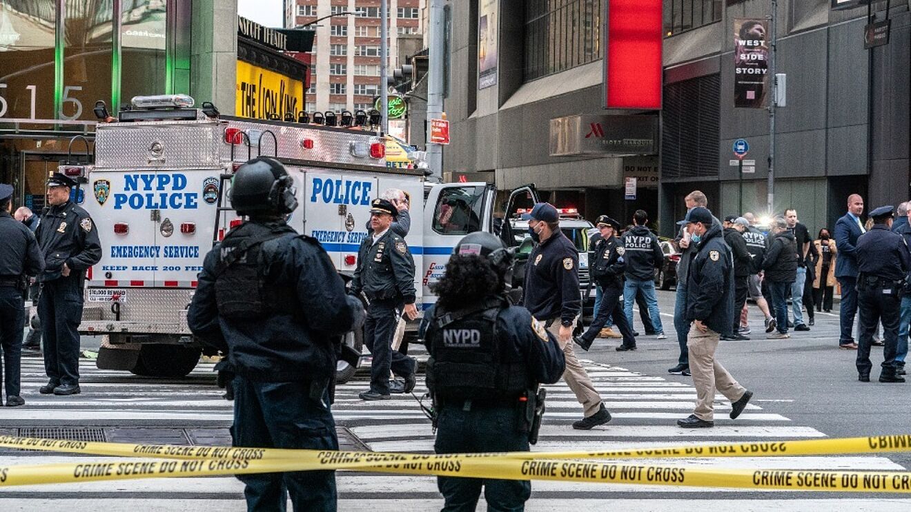 Tiroteo en Times Square deja al menos tres heridos