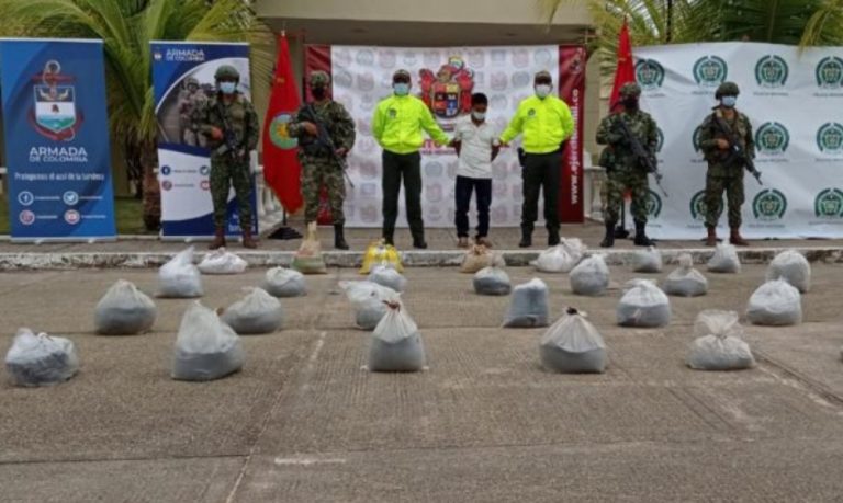 La guerrilla colombiana se financia con la minería ilegal y la extracción de coltán que comercializan en territorio venezolano