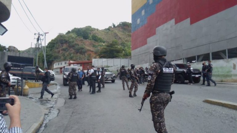 Venezuela: enfrentamientos entre policías y banda de El Koki dejó varios heridos