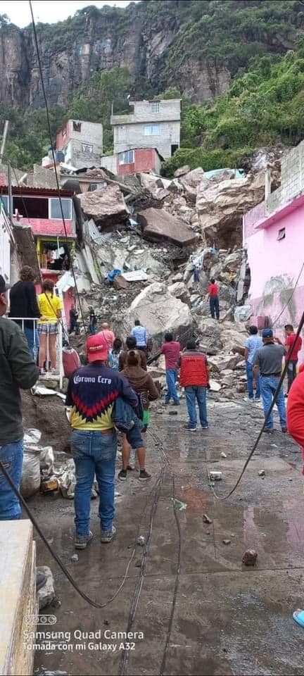 Deslave del cerro el Chuiquihuite en Tlalnepanta