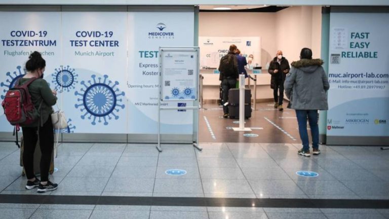 Covid-19: Argentina detecta primer caso de Ómicron en viajero procedente de África