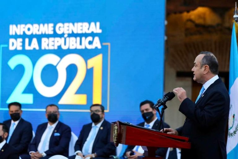 Guatemala: Presidente Alejandro Giammattei presento  el informe de su segundo año de gobierno y se enfoca en el Covid-19 entre otros temas.