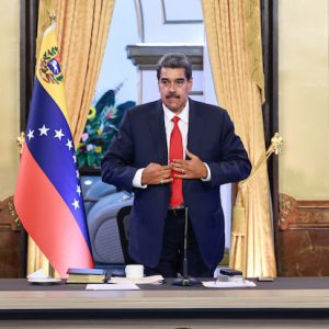 Venezuela: Nicolás Maduro asume como presidente de Venezuela . Foto El País. 