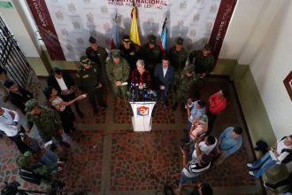 Informe de ‘Yo te creo colega’ denuncia acoso sistemático en medios de Colombia. Más de 260 testimonios exponen una cultura de abuso e impunidad.
